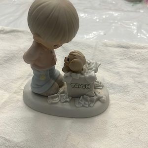 Precious Moments figurine